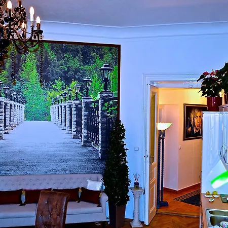 Luxury Versace Apartment Prague